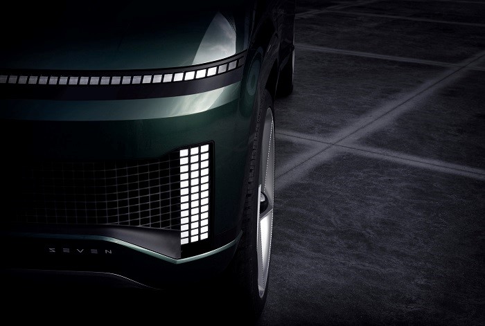 Hyundai Motor представляет первые изображения концептуального электрического кроссовера SEVEN